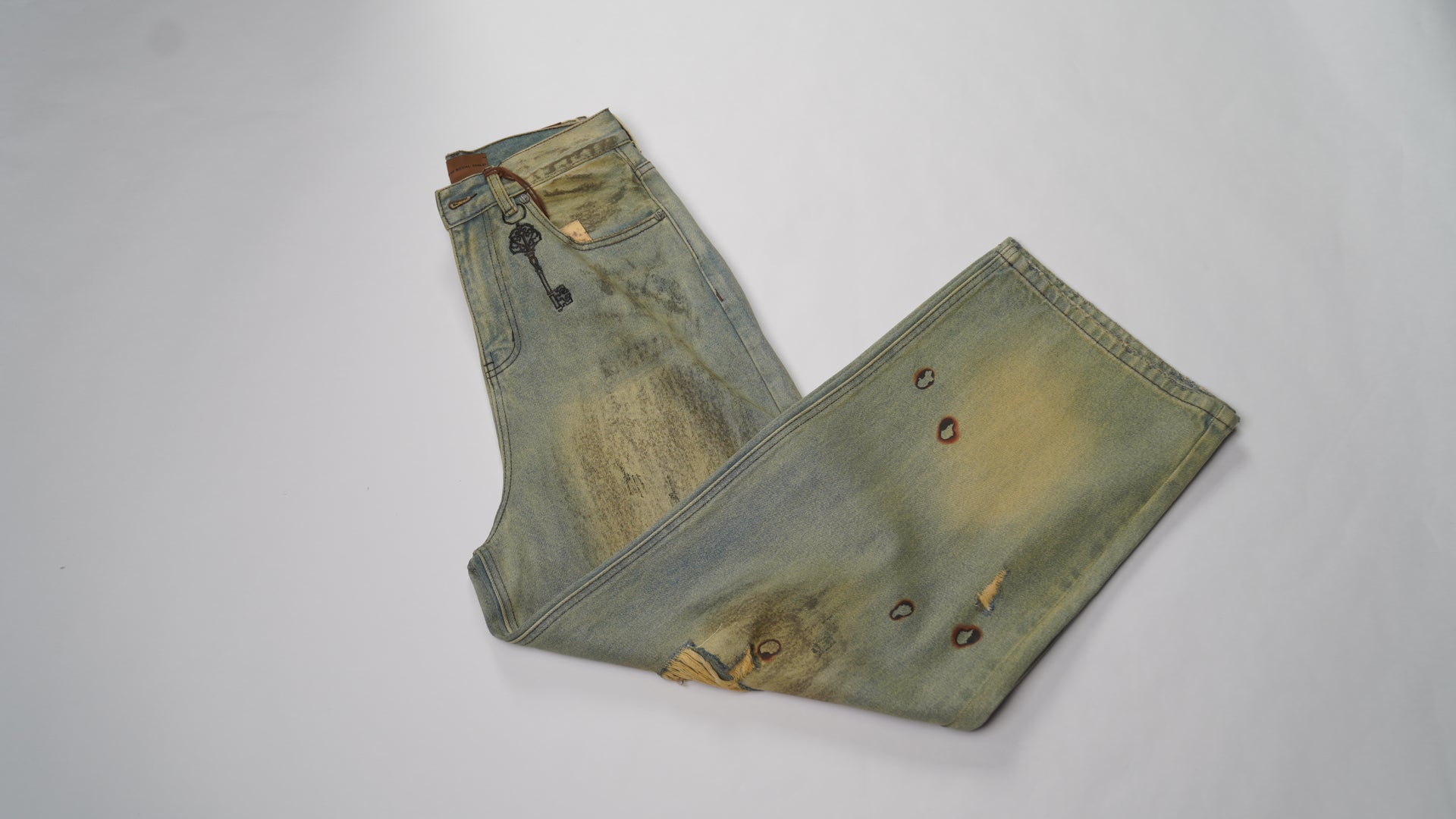 BIRTH OF ROYAL CHILD OVERSIZED JEANS LIGHT/BROWN WASH