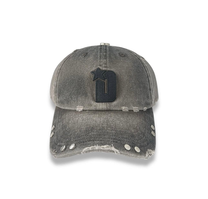 DOS ROCKSTAR STUDDED HAT