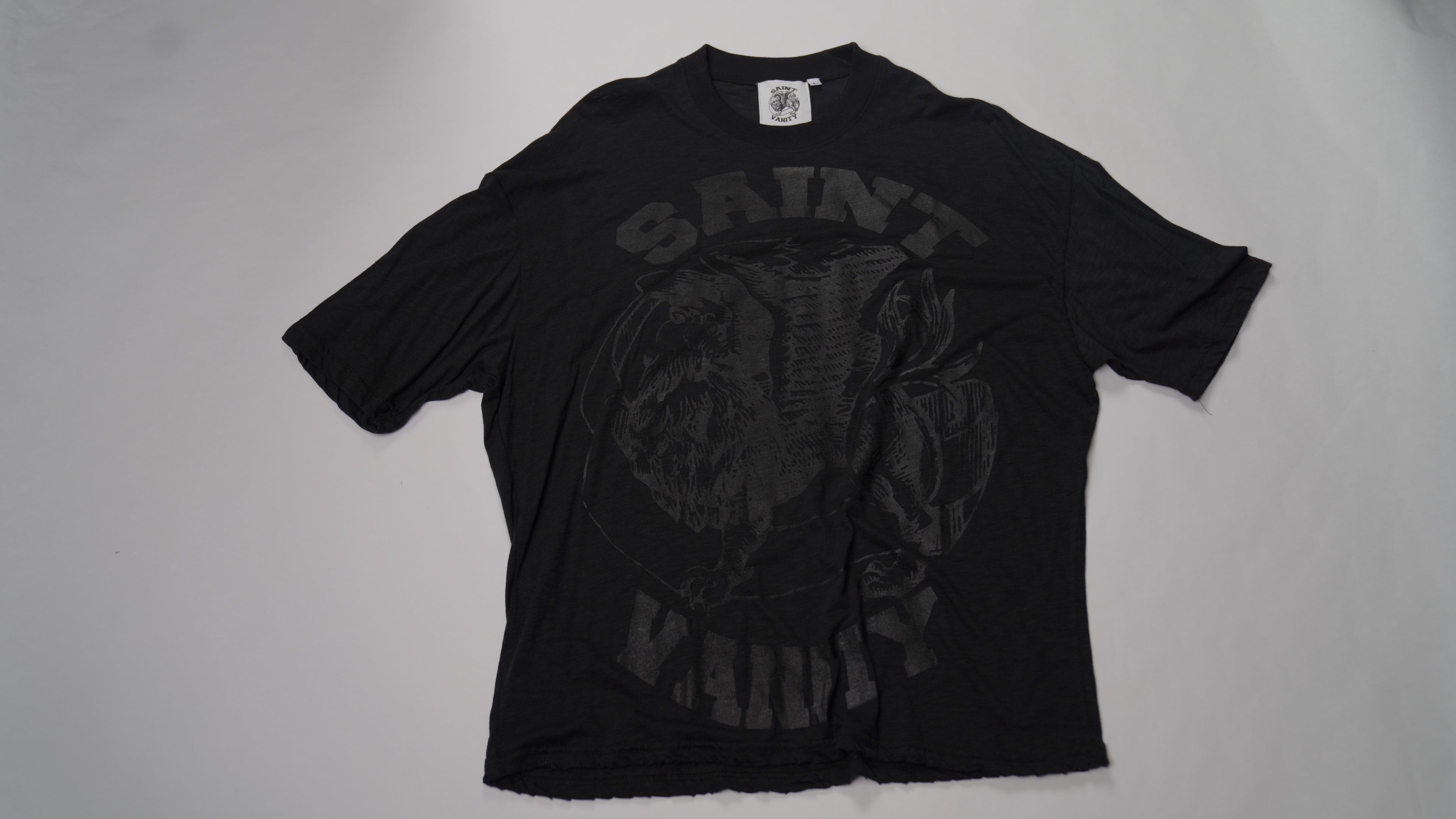 SAINT VANITY GRIFFIN TEE BLACK