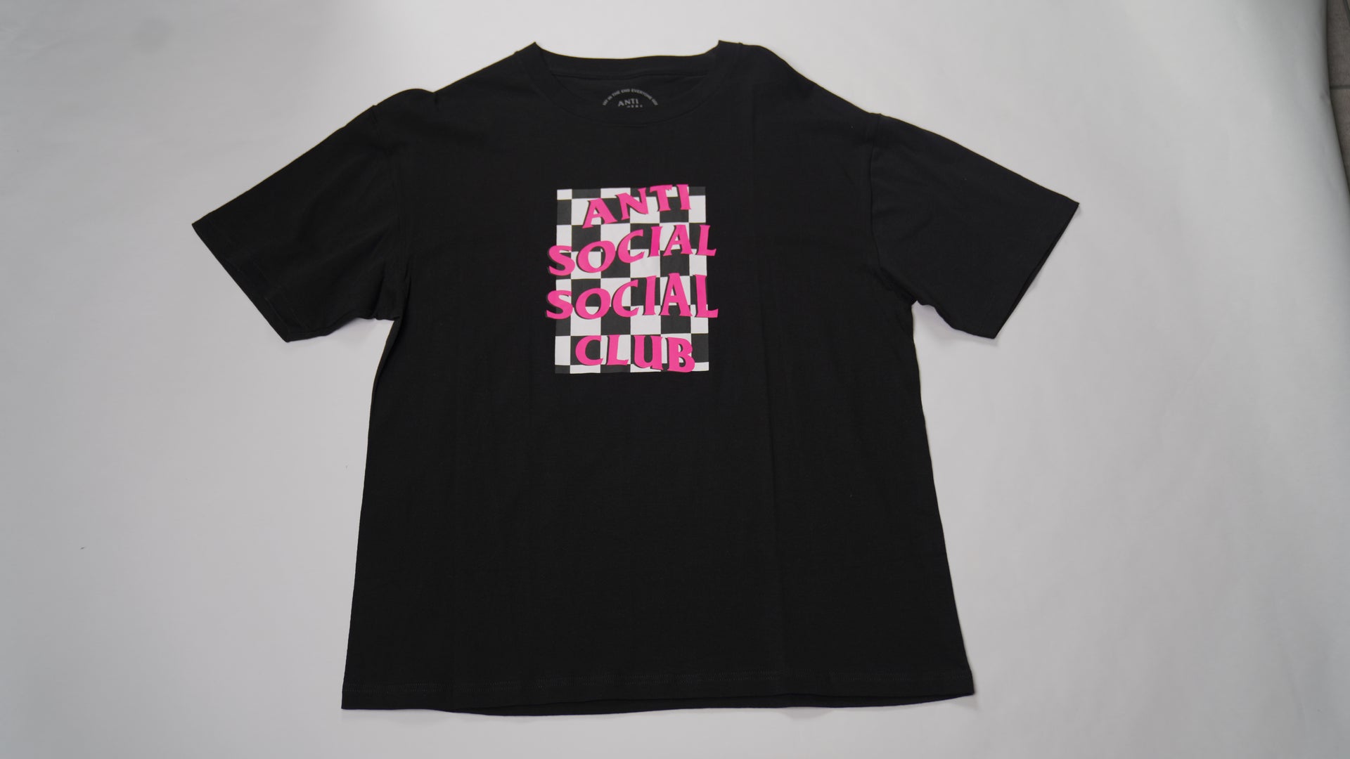 ANTI SOCIAL SOCIAL CLUB TEE BLACK PINK
